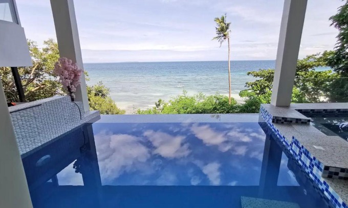 Dauis House | Moana's Guesthouse