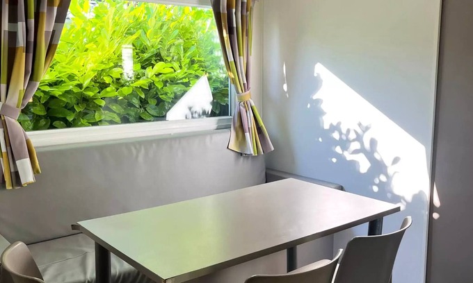 Angicourt House | Mobilheim - 30-35 m2 - 2 Schlafzimmer mit Terrasse 4 Personen