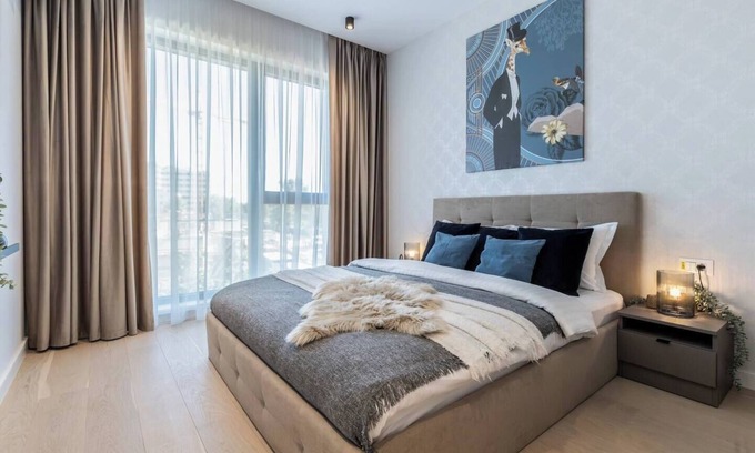 Sector 2 Apartment | Modern 1BR & Parking | Brand New Aviatiei Building