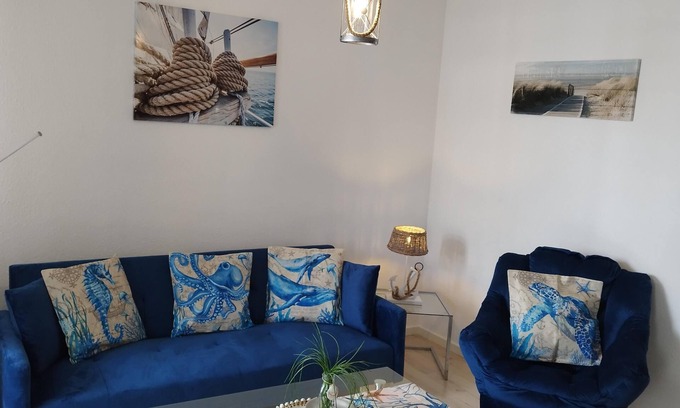 Bad Kreuznach Apartment | Modern 2-room comfort apartment - balcony, WLAN, TV, spa area