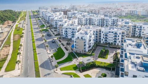 Martil Apartment | Modern 2-room with pool, close to beach, private parking