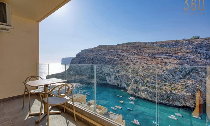 Xlendi Apartment | Modern 2BR Apt with stunning sea views in Gozo!