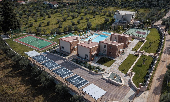 Nafplion City Centre Villa | MODERN AND LUXURY SUITES FOR RELAX OR ESCAPE TO MAGICAL NAFPLIO