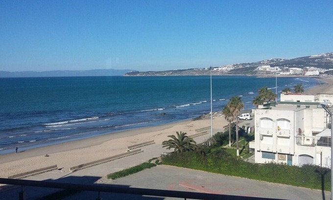 Malabata Apartment | Modern apartment overlooking Tanger Bay and near Hilton city center