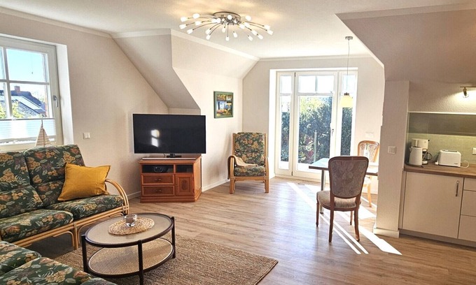 Ostseebad Wustrow Apartment | "Modern apartment with a view over the Wustrow dykes on the Baltic Sea!"