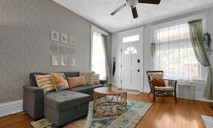 Olde Towne East House | Modern Boho🪴Style 1BR Near DT on Historic Street