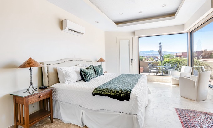 St. George House | Modern Casita Near Snow Canyon w/Amazing Views & Sunny Patio