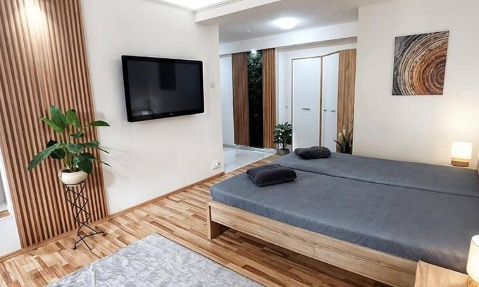 Szazhalombatta Apartment | Modern, comfortable apartment with excellent location