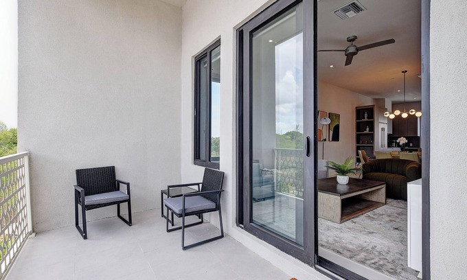 Westwind Condo | Modern condo, steps to beach. Gym, generator, gated community.