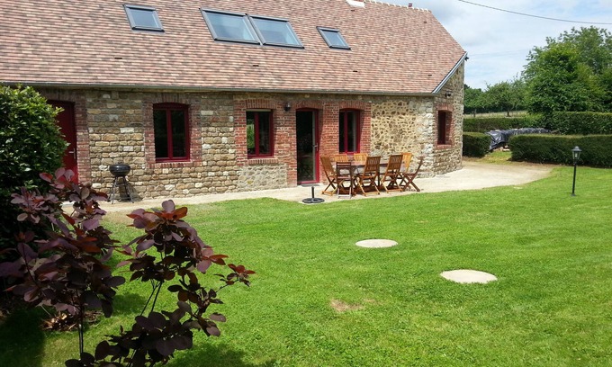 Saint-Maurice-du-Desert Cottage | Modern cottage in the countryside near the thermal baths of Bagnoles de l'Orne