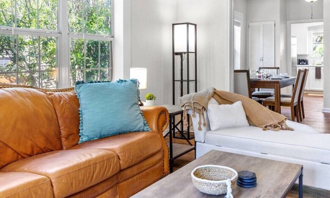 Sayles Blvd. Area House | Modern & Cozy, Sleeps 6 w/Coffee Bar