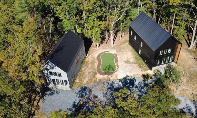 Basye Cabin | Modern Family Cabins 1 min to Bryce! Perfect for Families