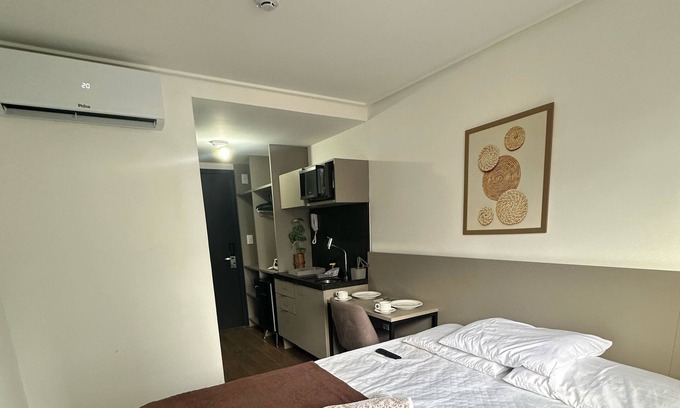 Tambau Apartment | Modern flat — 300m from the beach