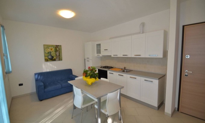 Rosapineta Apartment | Modern flat near center and beach - Beahost