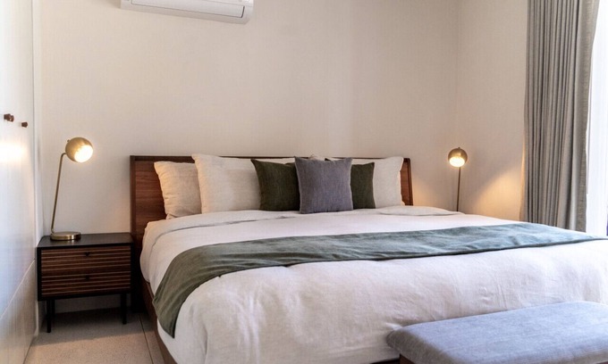 Centro Apartment | Modern getaway w/pool in the heart of the city | Centro