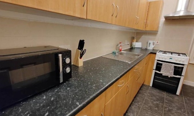 Halifax Apartment | Modern Halifax apartment, Free Parking, Great location
