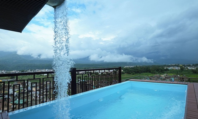 Haridwar Apartment | Modern , high tech 4Bhk in peaceful Rishikesh.nSwimming pool , jacuzzi & steam.