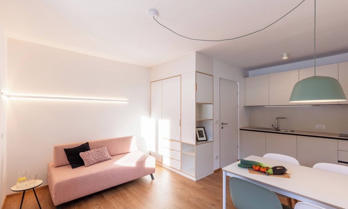 Valdaora di Mezzo Apartment | Modern "Hus Apartment - Nr. 3" with Balcony, Garden & Wi-Fi