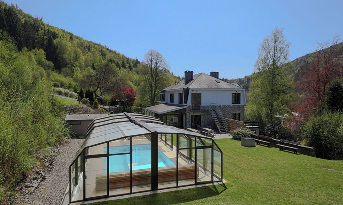 Vielsalm Villa | Modern Mansion in Vielsalm with Sauna and Private Pool