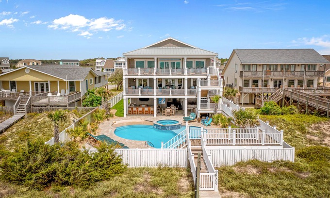 Holden Beach House | Modern Oceanfront Home with Zero-Entry Pool, Hot Tub, Outdoor Kitchen, WiFi & AC