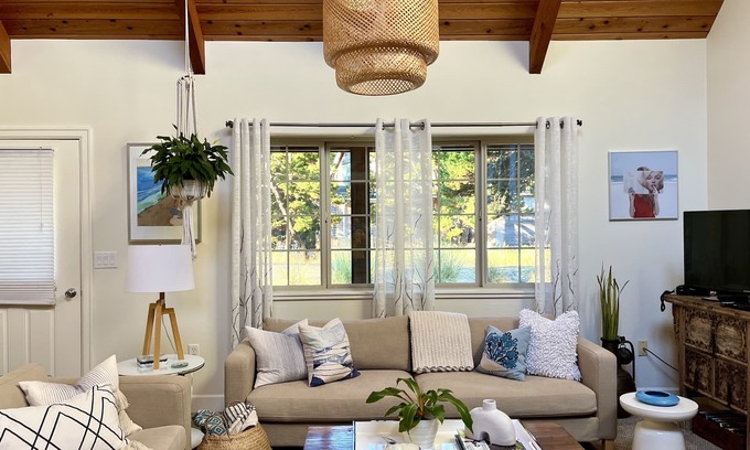 Pacific City House | Modern, Peaceful Family Beach Retreat !