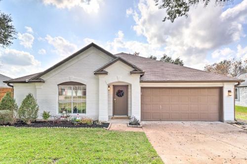 Pflugerville House | Modern Pflugerville Getaway with Private Pool!