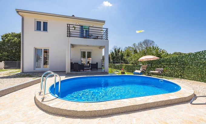 Porec Villa | Modern Rscape with Pool
