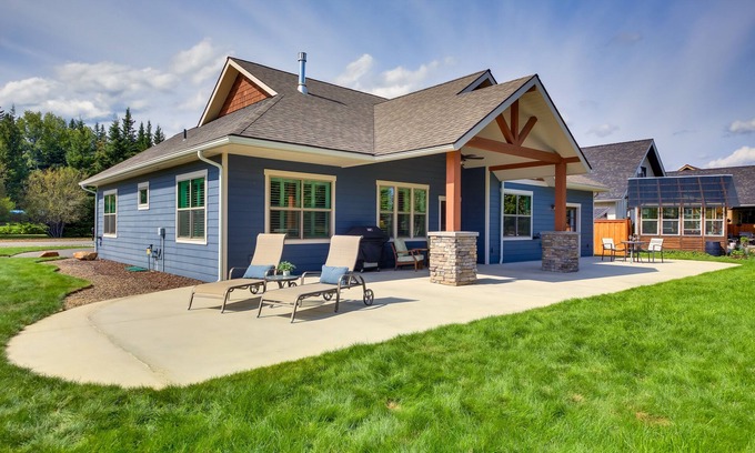 Ponder Point House | Modern Sandpoint Home w/Lake Pend Oreille View!