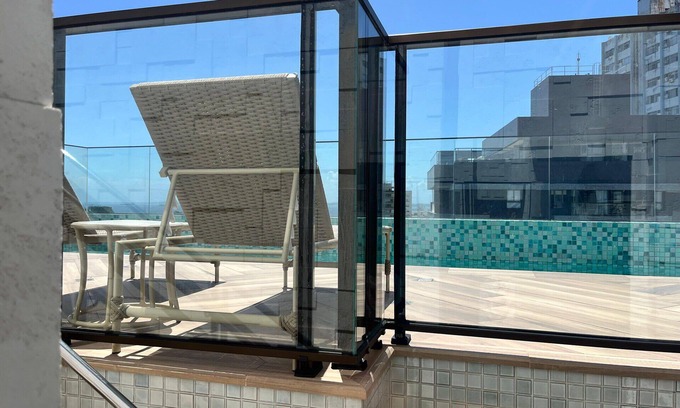 Barra Apartment | Modern Studio Pool, Gym & Coworking in Barra SSA011