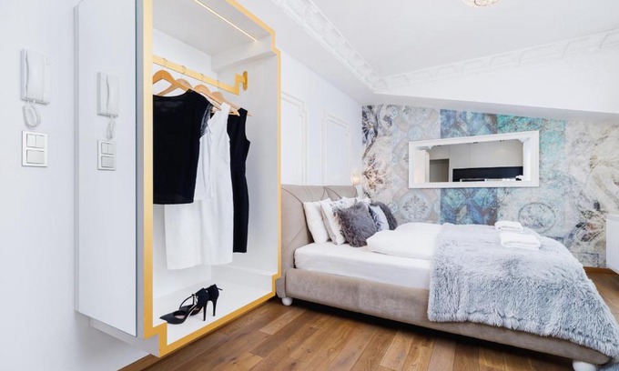 Stare Podgorze Apartment | Modern Studio Węgierska Cracow by Noclegi Renters