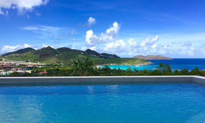 Morne Criquet Villa | Modern Villa Suite Acajous Boasts Splendid Views !