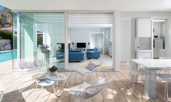 Custonaci Villa | Modern villa with pool walking distance from the sandy beach
