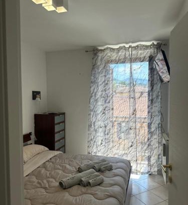 Luino Apartment | Montecarlo house vacation