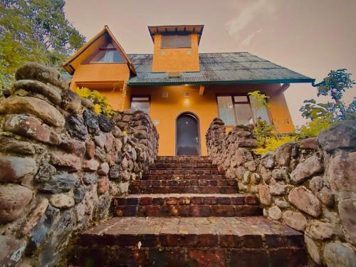 Tenza House | Monteverde Best Inn - CASAS QUINTAS