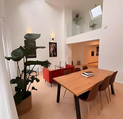 Sint-Lambrechts-Woluwe House | Montgomery Rooms & Suites