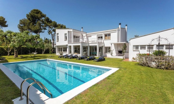 Sitges Villa | Monthly Rental in Terramar, Sitges, Barcelona