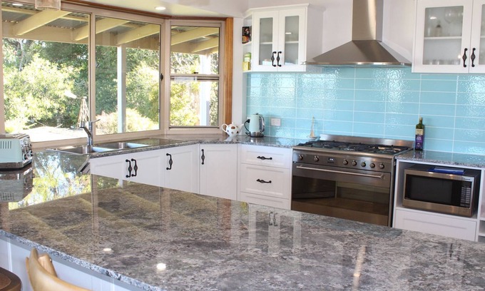 Montville House | montville house on the hill