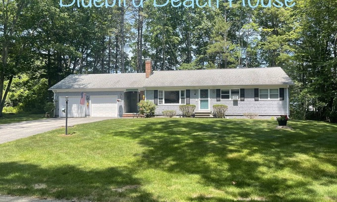 Moody House | Moody Beach is only a 1/2 mi walk away! Located in a Quiet Neighborhood.