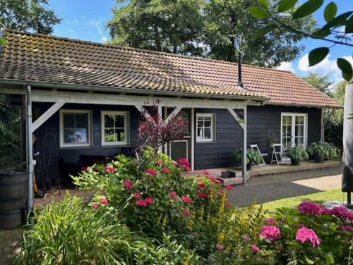 Goedereede Resort | Mooi huisje nabij Oudorp in Goedereede