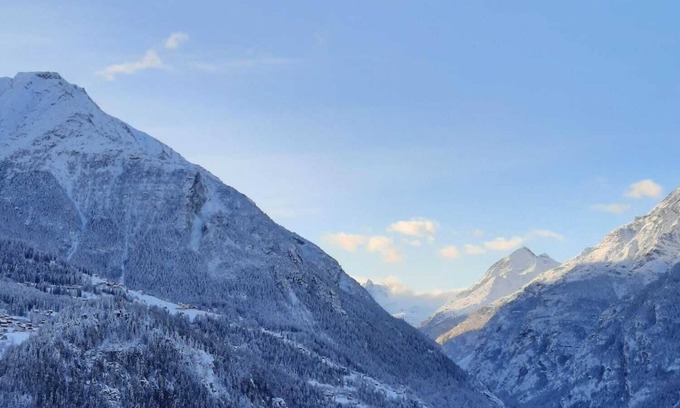 Embd Bed & Breakfast | Morgenrot Bergbeiz, located in the steepest mountain village in Europe.