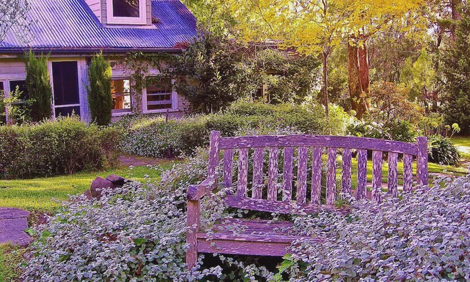 Bundanoon Cottage | Morton Cottage - elegant garden hideaway