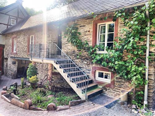 Maring-Noviand House | Mosel Mill Garden Stay