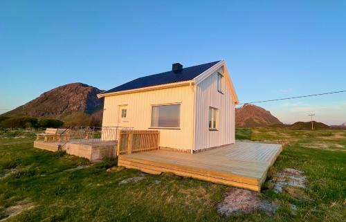 Bostad House | Most Peaceful Place in Lofoten
