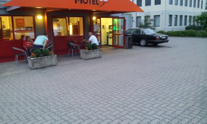 Lahe Hotel | Motel 24h Hannover