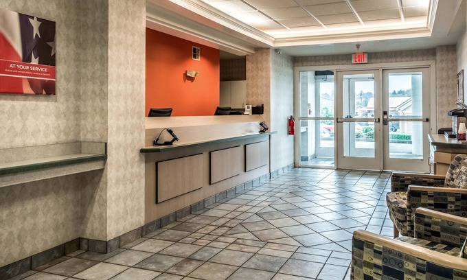 Lincoln City Hotel | Motel 6 Lincoln City, OR