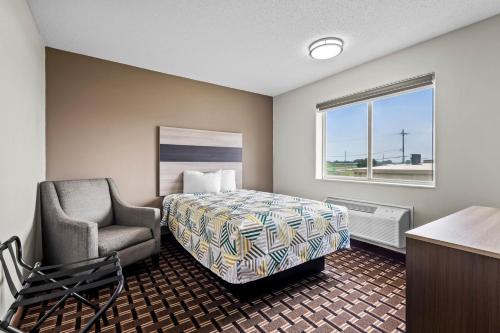 North Sioux City Hotel | Motel 6 North Sioux City, SD I 29 North