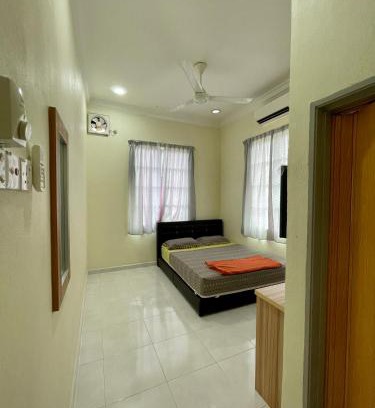 Wakaf Che Yeh Hotel | Motel Hidayah