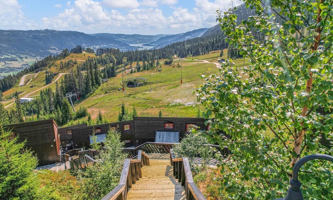 Skeikampen House | Mountain cabin on the alpine slopes of Kvitfjell.