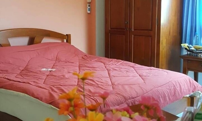 Pa Daet House | Mountain view room L, Near amenities