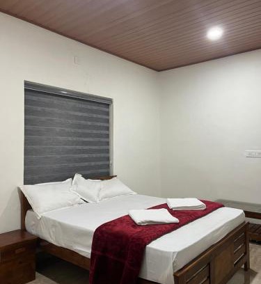 Talipparamba House | Mountain View room Paithalvillage